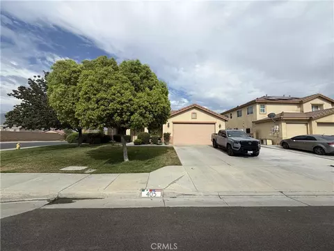 405 Ivy Crest Dr, San Jacinto, CA 92582
