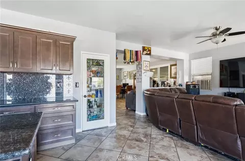 Entry Way - 43554 Amazon St, Hemet, CA 92544 photo 2 of 5