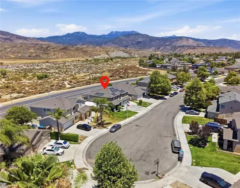 View/Area - 43554 Amazon St, Hemet, CA 92544 photo 4 of 9