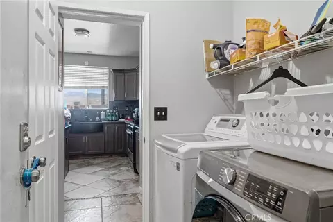Other - 43554 Amazon St, Hemet, CA 92544 photo 4 of 11