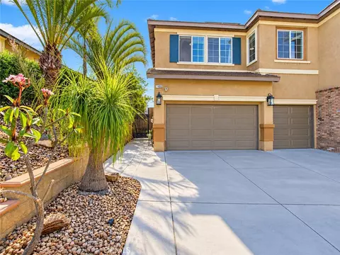 Exterior - 7480 Tioga, Highland, CA 92346 photo 9 of 11