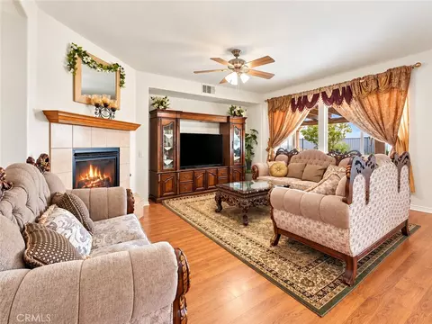 Living - 7480 Tioga, Highland, CA 92346 photo 2 of 4