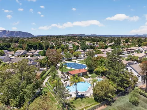 32222 Corte Gardano, Temecula, CA 92592 photo 6
