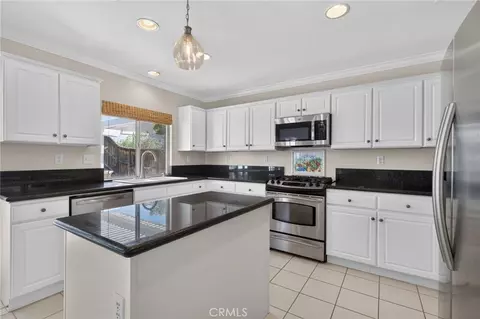 32222 Corte Gardano, Temecula, CA 92592 photo 24