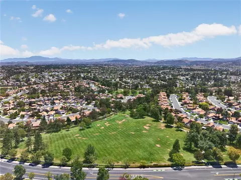 32222 Corte Gardano, Temecula, CA 92592 photo 71