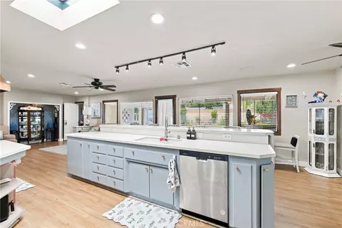 Kitchen - 3151 Pepper Tree, San Bernardino, CA 92404 photo 8 of 9
