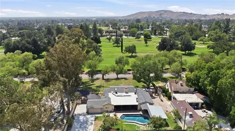 View/Area - 3151 Pepper Tree, San Bernardino, CA 92404 photo 4 of 11