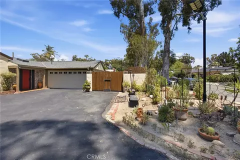 Exterior - 3151 Pepper Tree, San Bernardino, CA 92404 photo 13 of 23