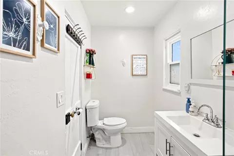 Bath - 3151 Pepper Tree, San Bernardino, CA 92404 photo 6 of 6