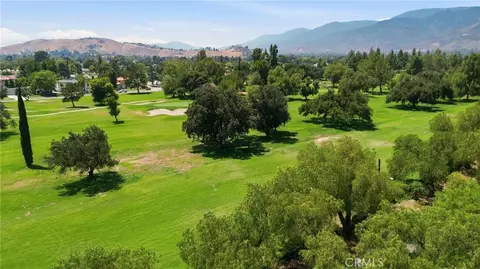 View/Area - 3151 Pepper Tree, San Bernardino, CA 92404 photo 10 of 11