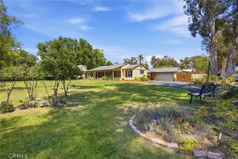 Exterior - 3151 Pepper Tree, San Bernardino, CA 92404 photo 8 of 23