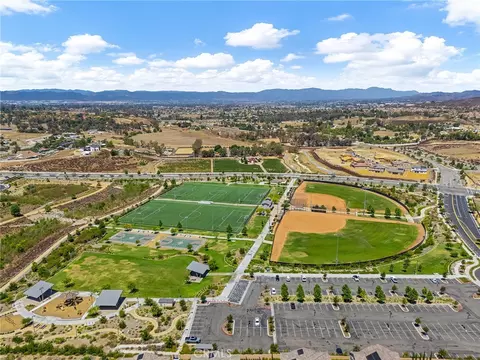 View/Area - 39260 Deergrass Dr, Temecula, CA 92591 photo 10 of 10