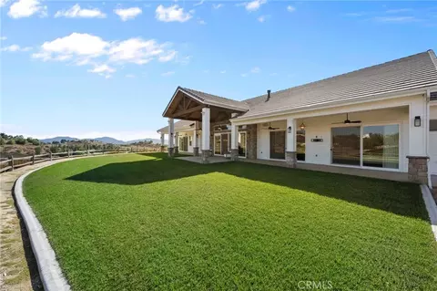 Exterior - 41799 Calle Contento, Temecula, CA 92592 photo 19 of 31