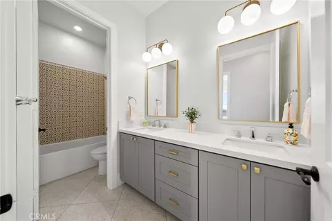 Bath - 41799 Calle Contento, Temecula, CA 92592 photo 5 of 5