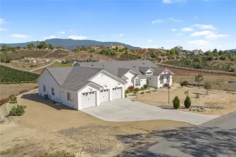 Exterior - 41799 Calle Contento, Temecula, CA 92592 photo 30 of 31