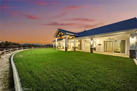 Exterior - 41799 Calle Contento, Temecula, CA 92592 photo 10 of 31