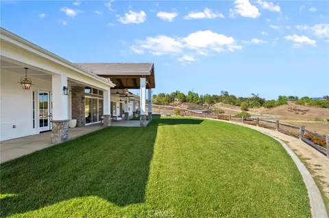 Exterior - 41799 Calle Contento, Temecula, CA 92592 photo 18 of 31