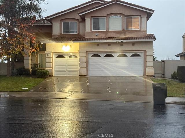 34 Corte Rivera, Lake Elsinore, CA 92532