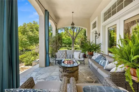 Exterior - 45165 Oak Manor Ct, Temecula, CA 92590 photo 5 of 13