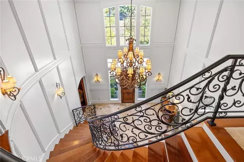Entry Way - 45165 Oak Manor Ct, Temecula, CA 92590 photo 6 of 6