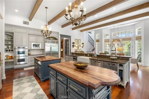 Kitchen - 45165 Oak Manor Ct, Temecula, CA 92590 photo 7 of 10
