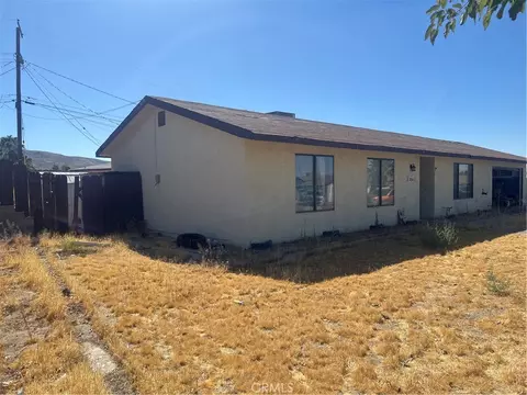 Exterior - 37111 Torres, Barstow, CA 92311 photo 2 of 9