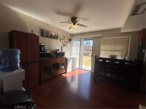 Dining - 37111 Torres, Barstow, CA 92311 photo 2 of 2