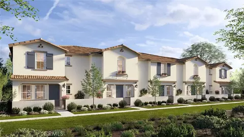 8495 Pimiento St, Jurupa Valley, CA 92509