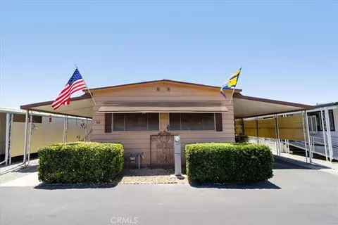 725 W Thornton #68, Hemet, CA 92543