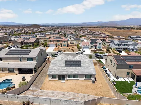 View/Area - 25167 Desert Sage, Menifee, CA 92586 photo 4 of 7