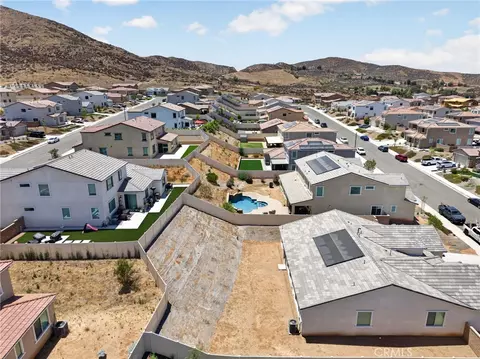 View/Area - 25167 Desert Sage, Menifee, CA 92586 photo 3 of 7