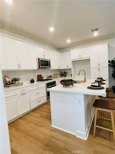 Kitchen - 2004 Dewdrop, Upland, CA 91786 photo 1 of 2