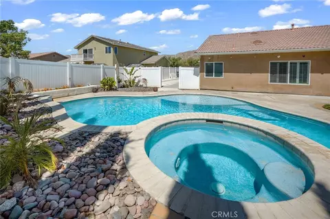 1316 Alabaster, Hemet, CA 92545 photo 5