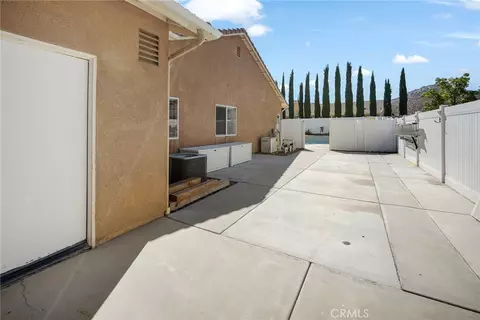 Exterior - 1316 Alabaster, Hemet, CA 92545 photo 9 of 17
