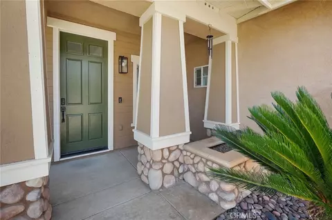 Exterior - 1316 Alabaster, Hemet, CA 92545 photo 12 of 17