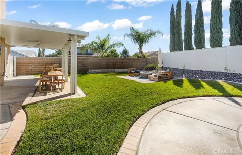 Exterior - 1316 Alabaster, Hemet, CA 92545 photo 8 of 17