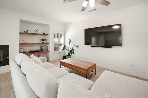 Living - 1316 Alabaster, Hemet, CA 92545 photo 2 of 5