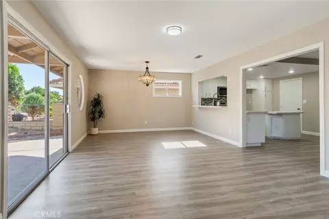 Living - 1825 Flame Tree, Hemet, CA 92545 photo 3 of 4