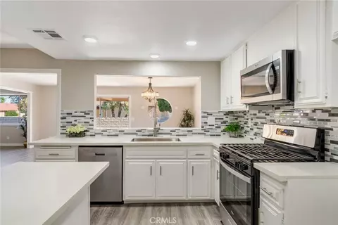 Kitchen - 1825 Flame Tree, Hemet, CA 92545 photo 1 of 1