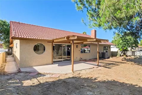 Exterior - 1825 Flame Tree, Hemet, CA 92545 photo 2 of 4