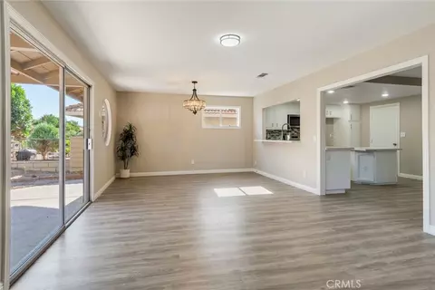 Living - 1825 Flame Tree, Hemet, CA 92545 photo 2 of 4