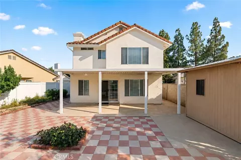 Exterior - 31008 Dulce Ct, Temecula, CA 92592 photo 4 of 9