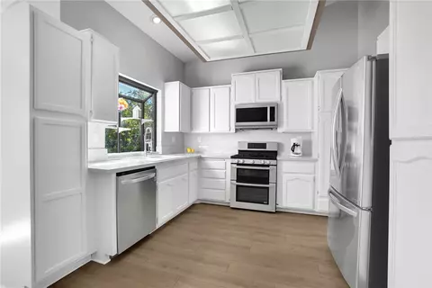 Kitchen - 5911 Rio Valle, Bonsall, CA 92003 photo 2 of 3