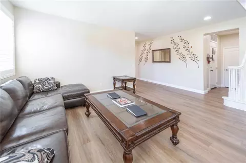 Living - 45550 Seagull, Temecula, CA 92592 photo 2 of 4
