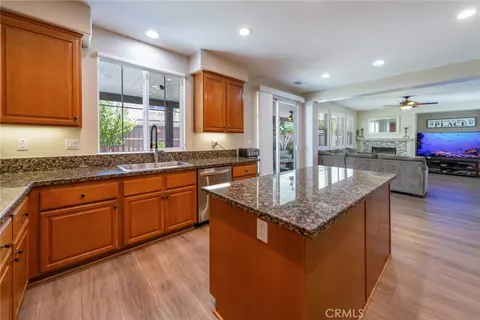 Kitchen - 45550 Seagull, Temecula, CA 92592 photo 4 of 4