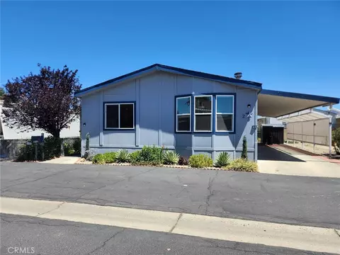 530 W Devonshire Ave #23, Hemet, CA 92543