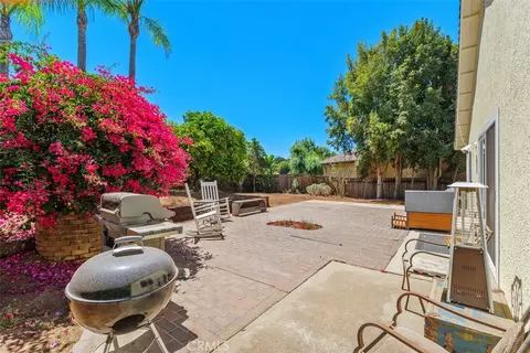 Exterior - 985 N Main, Fallbrook, CA 92028 photo 6 of 11