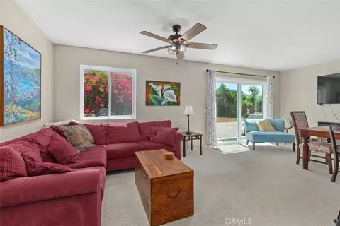 Living - 985 N Main, Fallbrook, CA 92028 photo 2 of 2