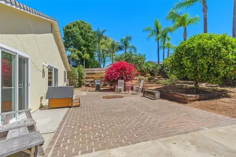 Exterior - 985 N Main, Fallbrook, CA 92028 photo 5 of 11