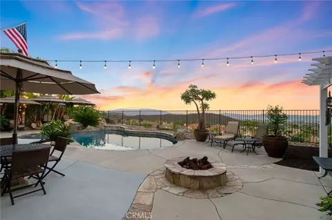 23721 Hollingsworth, Murrieta, CA 92562